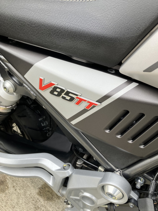 V85TT VOYAGE - FONTENAY-SUR-EURE