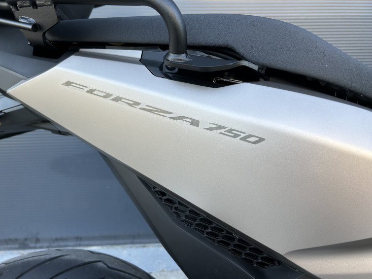 FORZA 750 - FONTENAY-SUR-EURE