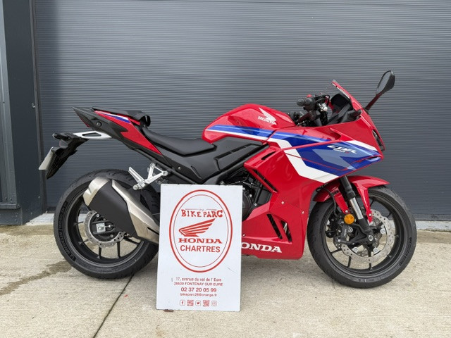 HONDA FORZA 125 ABS MOTOSPORT  MAUGUIO (MONTPELLIER EST) 