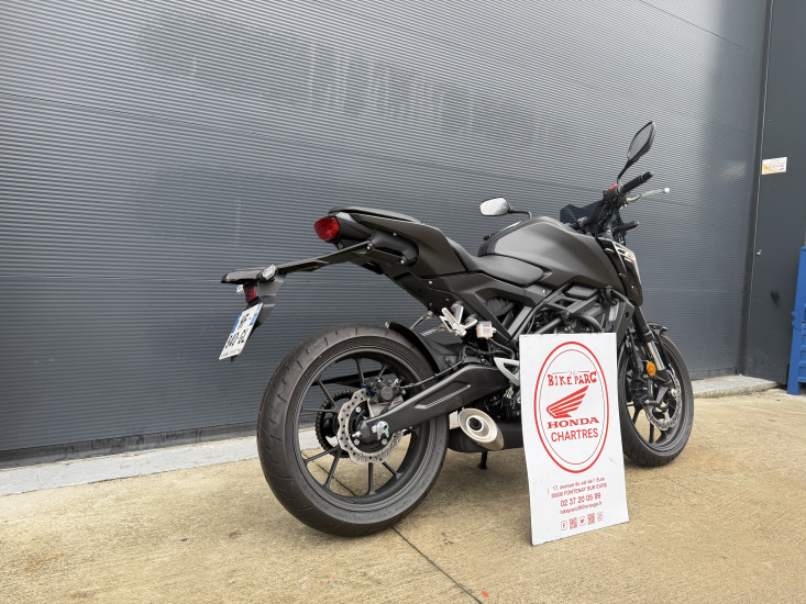 CB 125 R - FONTENAY-SUR-EURE