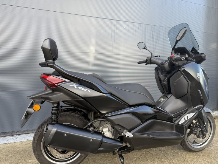 X-MAX 300 TECH MAX - FONTENAY-SUR-EURE